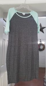 NEW LISTING!!! MINT AND GREY LULAROE JULIA